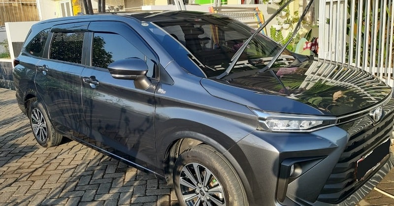 Avansa Hitam